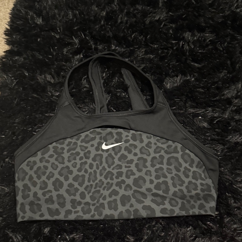 Nike Women's Gray Leopard Print Sports Bra